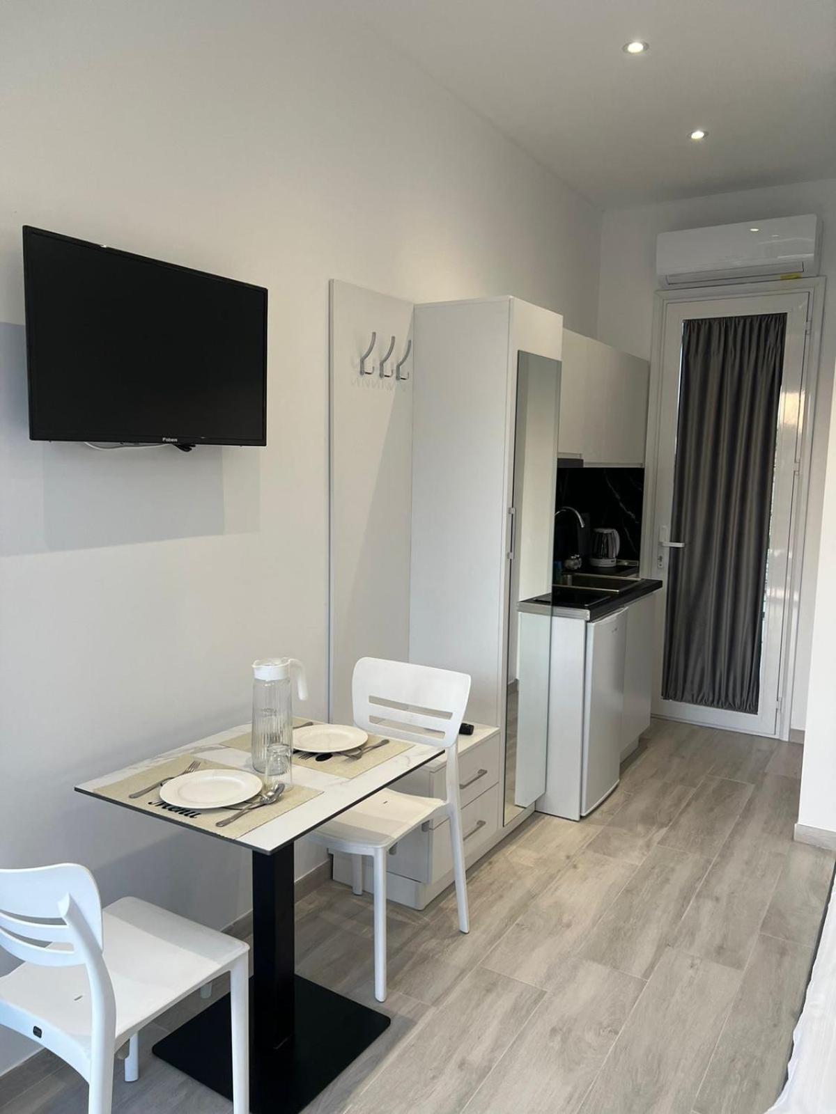 Dangolli House Lägenhet Vlorë Exteriör bild