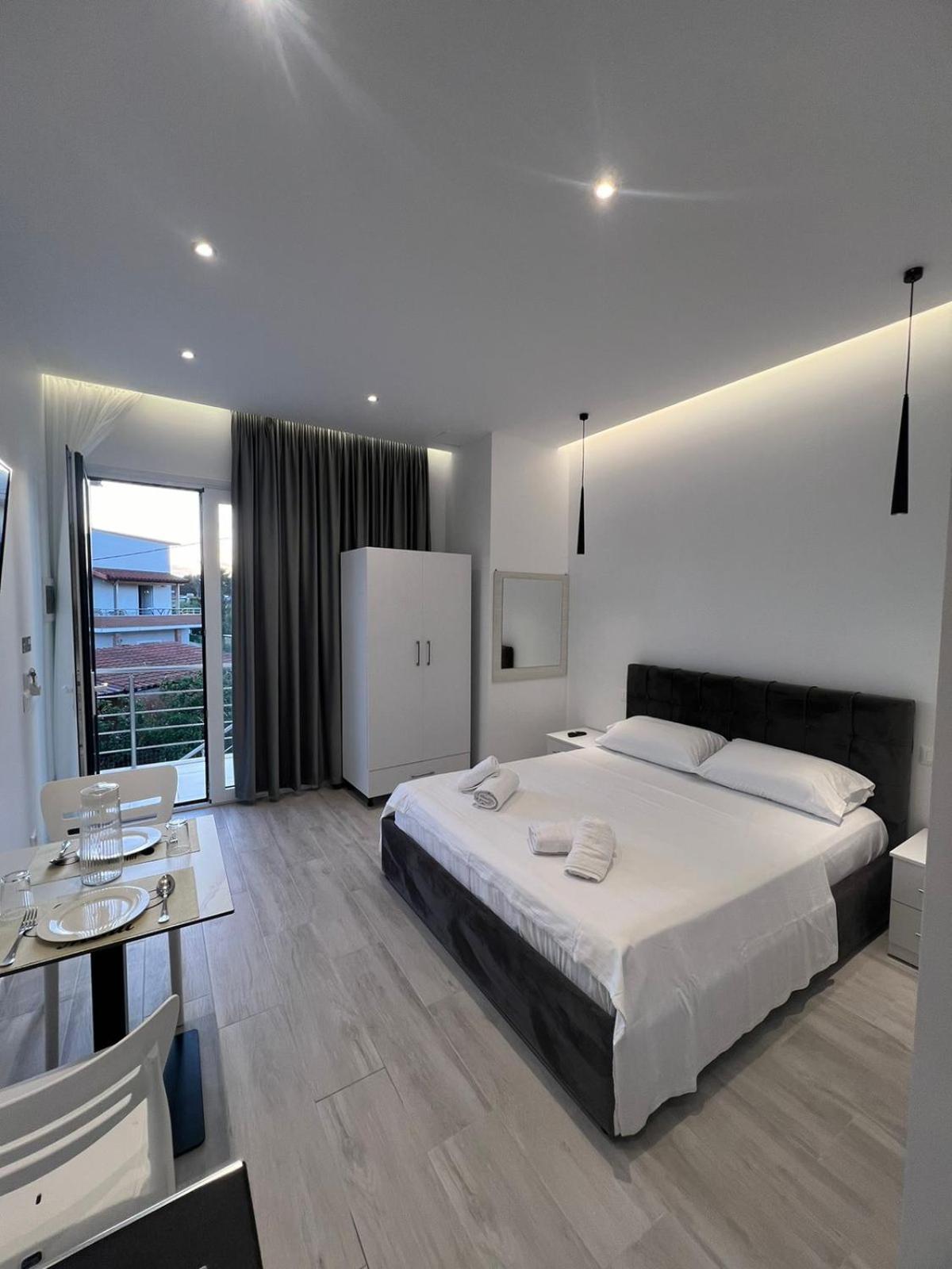 Dangolli House Lägenhet Vlorë Exteriör bild