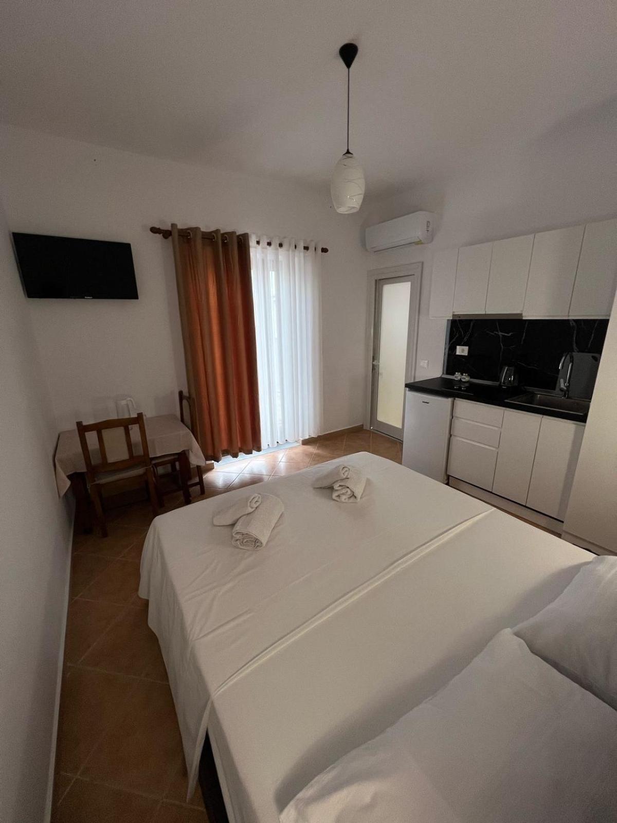 Dangolli House Lägenhet Vlorë Exteriör bild